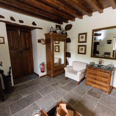 Ancient Historical House Santa Lucia De Tirajana Exterior foto