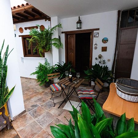 Ancient Historical House Santa Lucia De Tirajana Exterior foto